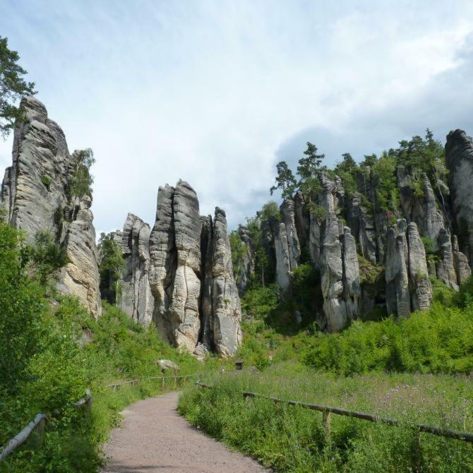 Hotel Certovka Peklo Náchod Esterno foto